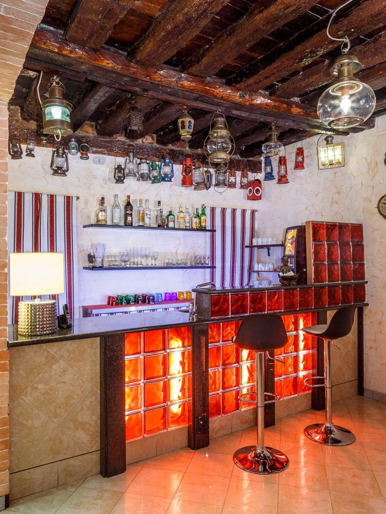 Hotel Veronese Генуя Екстер'єр фото